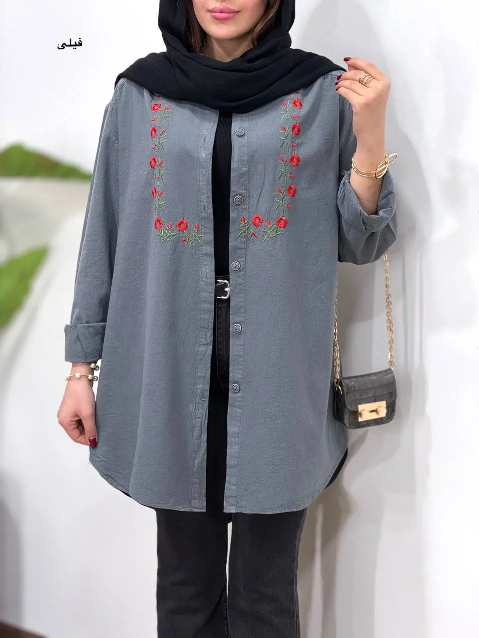 مانتو گلدوزی آیسو پرتو